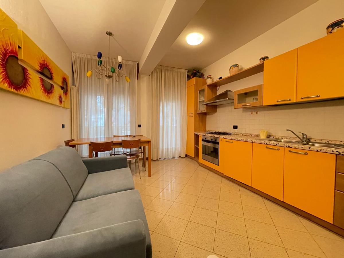 לידו די ג'סולו Residence Ipanema - Walterigato Apartments Solo Per Famiglie מראה חיצוני תמונה